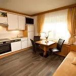 Knoll Bed and Breakfast