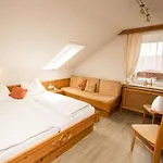 Knoll Bed and Breakfast