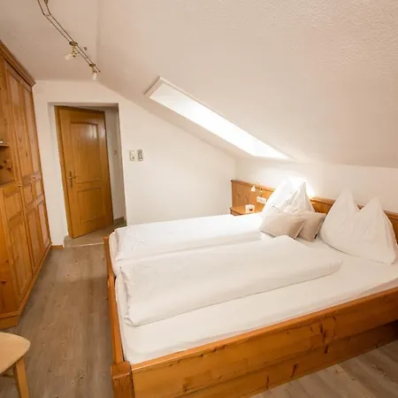 Bed & Breakfast Knoll Schoerfling