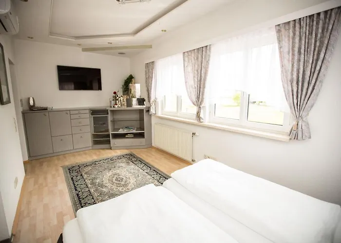 Knoll Bed & Breakfast