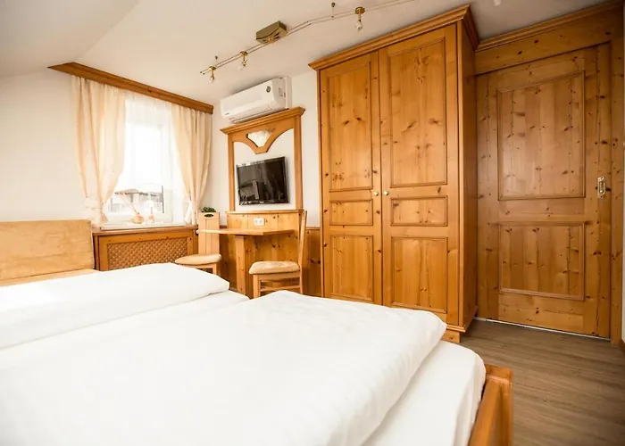 Knoll Bed & Breakfast