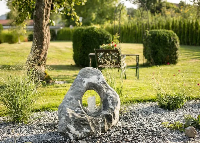 Knoll Bed and Breakfast